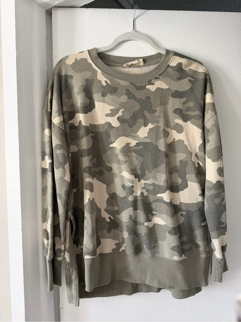 Camouflage Crewneck Sweater - Olive/Beige